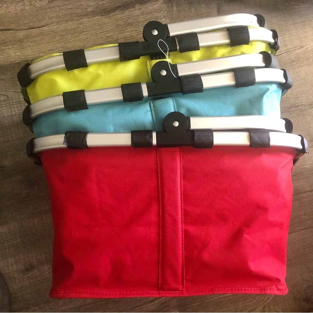 Collapsible Market Picnic Basket - Picture 5 of 5